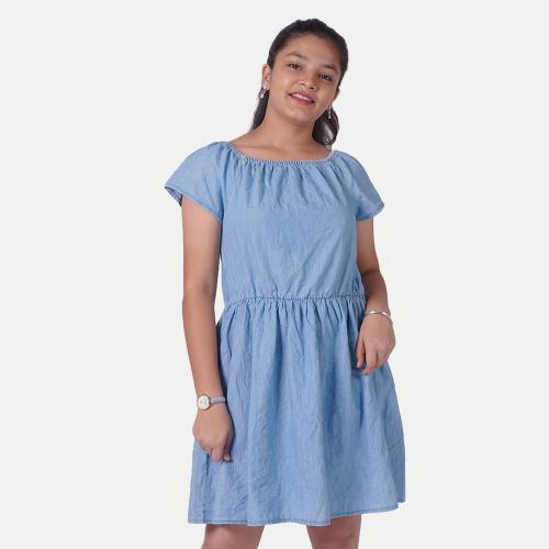 Rad Prix Teen Girls Chambray Off-shoulder Dress