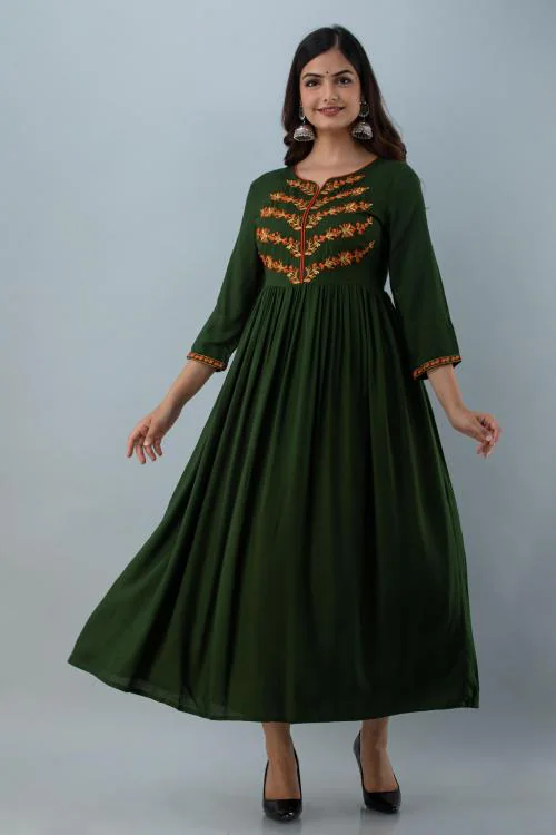 Gulmohar Jaipur Women Green Embroidered Rayon Kurta