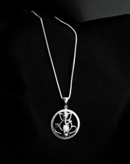 OCF RADHAMAHI PURE 925 SILVER ROUND GANPATI WITH SPARKLING STONE PENDANT WITH CHAIN Rhodium Silver Pendant