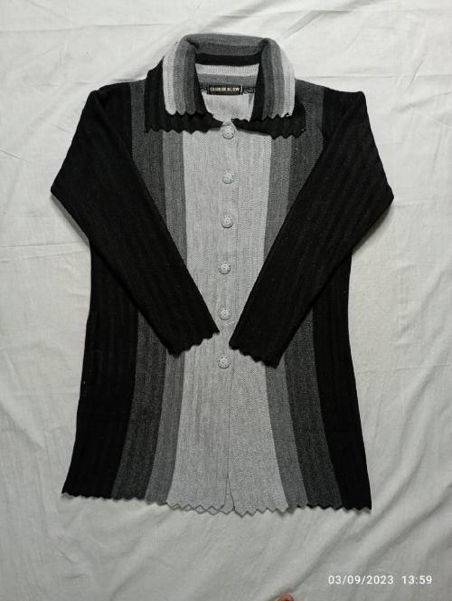 CLAPTON FULL SLEEVE CREW SWEATER FOR WOMEN ( COLOR - BLACK )