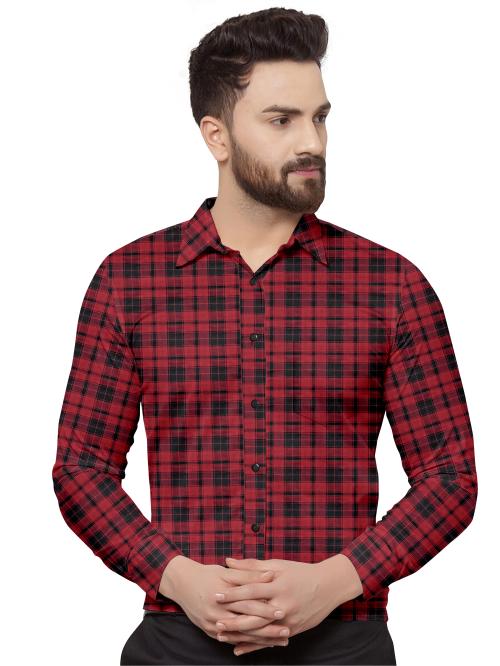 Men Slim Fit Checkered Spread Collar Casual Shirt