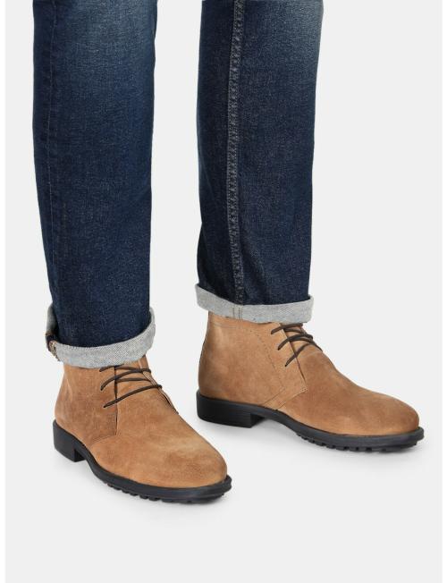 Hats Off Accessories Suede Leather Beige Chukka Boots