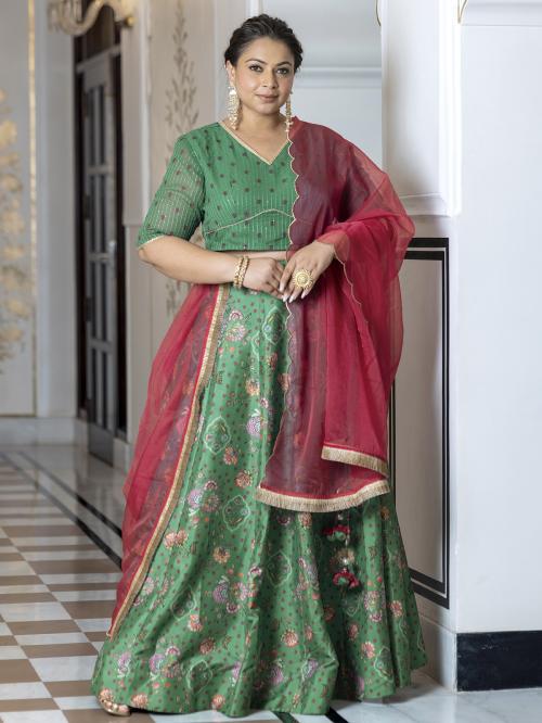 XL LOVE - By Janasya Women's Green Crepe Silk Digital Floral Printed Lehenga Choli With Dupatta