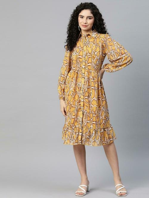 Pluss Women Yellow Printed Polyester Shirt Dress
