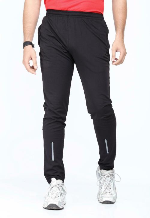 estro Men Black Solid Lycra Blend Track Pants
