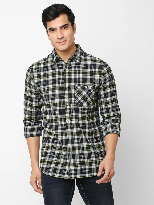 Solemio Men Black Checks Cotton Casual Shirts