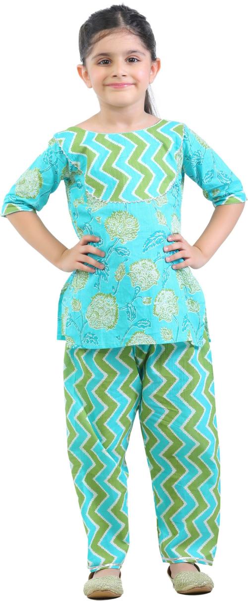 Ahhaaaa Girls Green Half Sleeve Cotton Blend Printed Kurta and Patiala Set