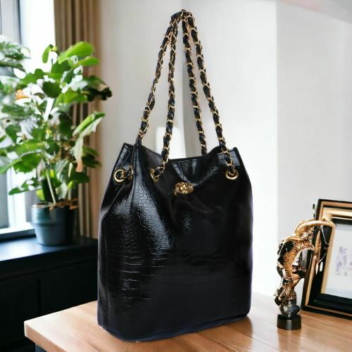 WOB STYLISH AND FESHIONABLE HAND BAG FOR WOMEN'S AND GIRL'S | ATTRACTIVE AND PARTY WEAR HAND BAG | HAND BAG | FASHION BAG | WOMEN HAND BAG | LEATHER HAND BAG | COLOR-BLACK