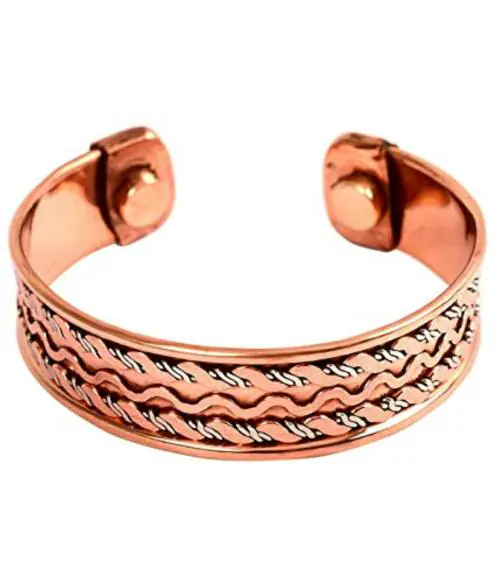 Rudra Centre Copper Bracelet in Twisted Pattern