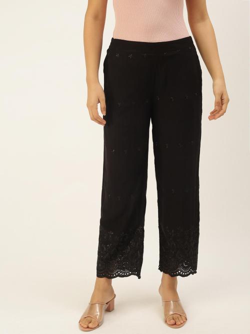 De Moza Women Black Embroidered Viscose Rayon Regular Fit Trousers (Xl)