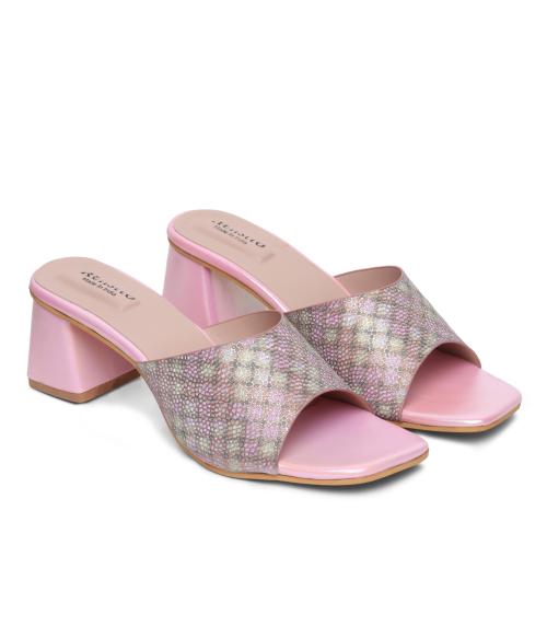 Shoestail Peach Heels