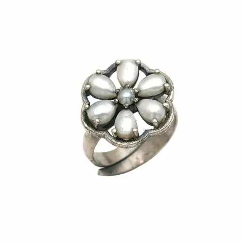 The Chandi Studio 925 Sterling Silver Rustic Romance Blossom Ring