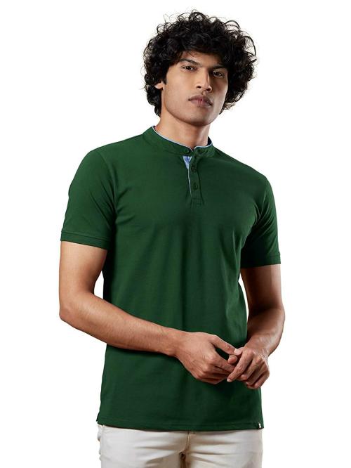 The Souled Store Men Bottle Green Solid Cotton, Spandex Mandarin Polos