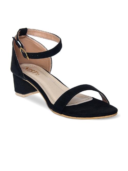 GNIST Black Heels