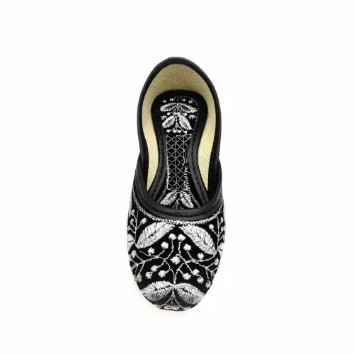Stepy Black Jutti For Baby Girls | Silver Jari Bellies for Kids | Velvet Mojari for Kids | Rajasthani Kids Mojari | Stylish Versatile Design For Every occasions