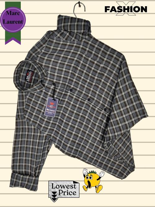 Marc Laurent Men Regular Fit Checkered Cut Away Collar Casual Shirt
