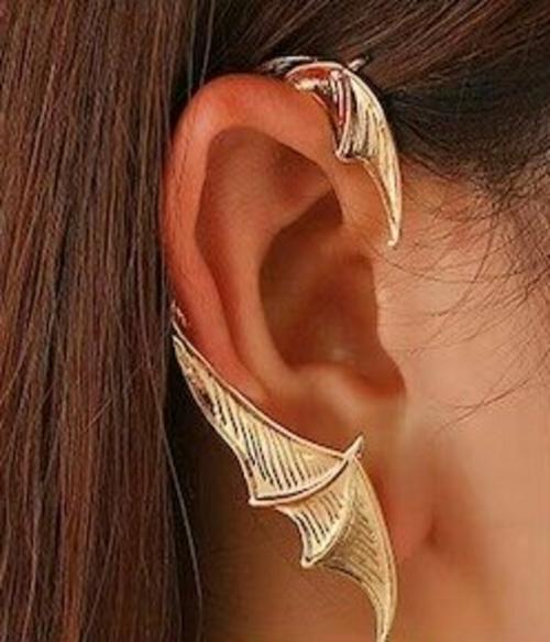 Goho Women's Elegant Wing Ear Cuff in Golden Color Finish ( 1 Piece - Single Earring / Solo Earring )