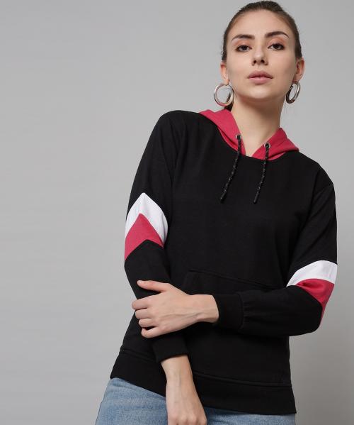 TWOCRAZIIE Women Black Color Blocked Fleece Hoodie