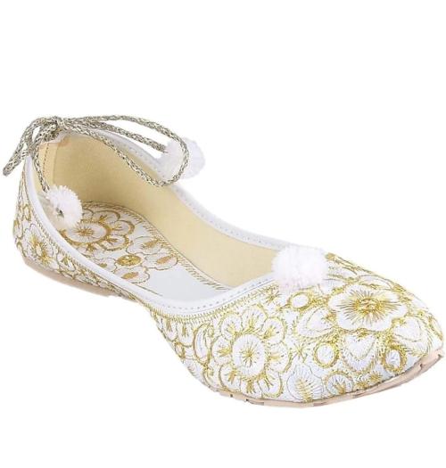 SPECIAL PARTY WEAR ETHNIC DESIGNER MOJARI