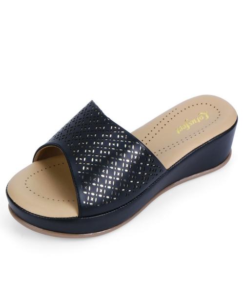 Lotusfeet Classic Comfortable womens Platform Heels Slippers Casual Modern Design Fashion Sandals For Women Mid-Heel Sandals Flip-Flops Regular Wear Comfortable Slipper for Girls 37 Euro Black