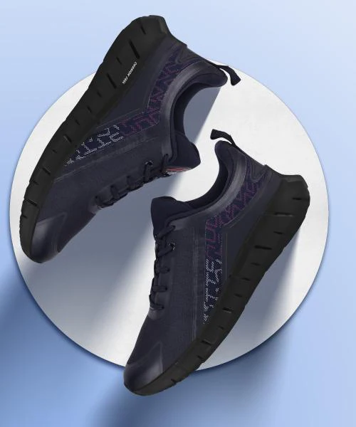 aqualite tennis shoes red