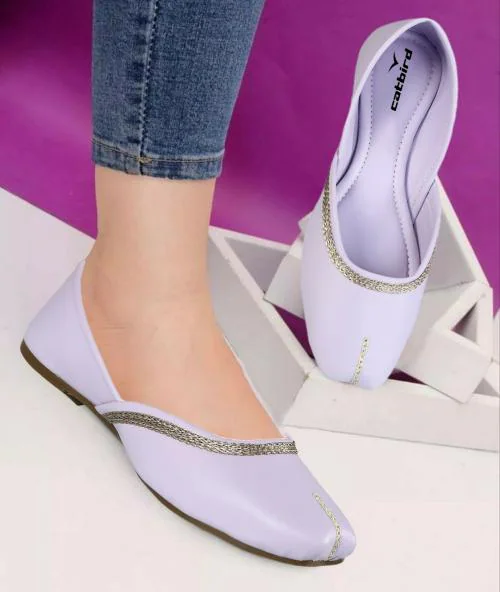 CatBird Women's Lavender Mojari Traditional Punjabi Jutti Ethnic Shoes