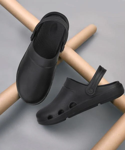mens black clogs