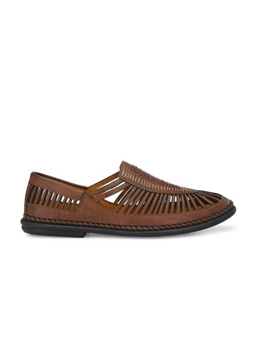 FENTACIA Men Brown Driving Ethnic Sandals with Rubber Sole