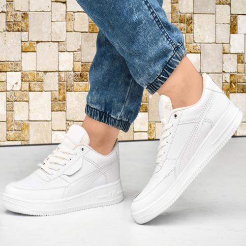 BERICH Men White Fashion Chain Casual Shoes (White)