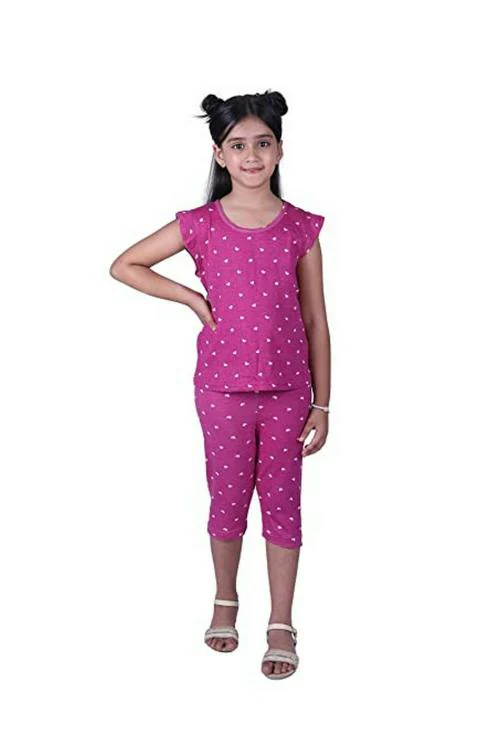 TotzTouch Girls Wine Purple Printed Cotton T Shirt and Capri Pant