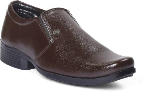 Fasczo Men Casual Shoes (Brown)