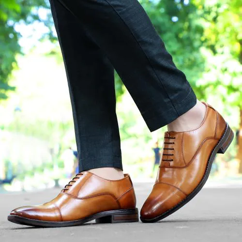 Varito Men's 100% Genuine Leather Derby Formal Shoes (Tan)