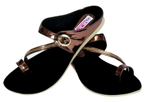 R.N FOOTWEAR Women's Fashion Sandal Casual Flip Flops For Girls & Women Slip On Comfy Flip Flop Sandals Slippers | Cushion Soft Rubber Sandals | Outdoor Sandal | Sandals for Women (Copper_UK 8)