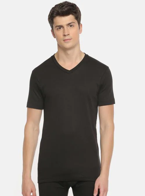 Macroman M Series Men Black Solid Cotton Pack of 1 Thermal Tops