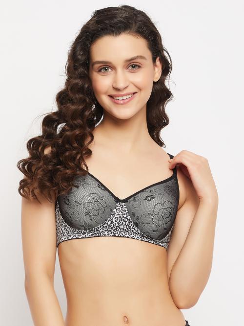 Clovia Padded Non-Wired Full Cup Self-Patterned Bra in Black - Lace