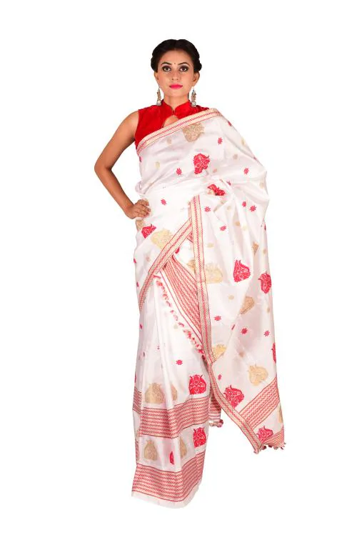 Ethnic Stripes Hand Woven White Poly Paat Mekhela Chadar