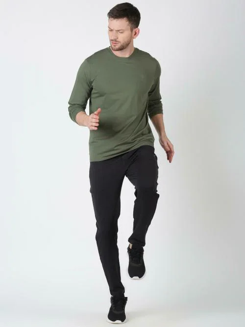 INFINIA Men Green Cotton Lycra Blend Solid T-Shirt