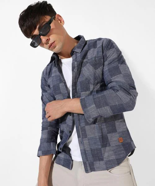 Campus Sutra Men's Blue Checkered Casual Shirt