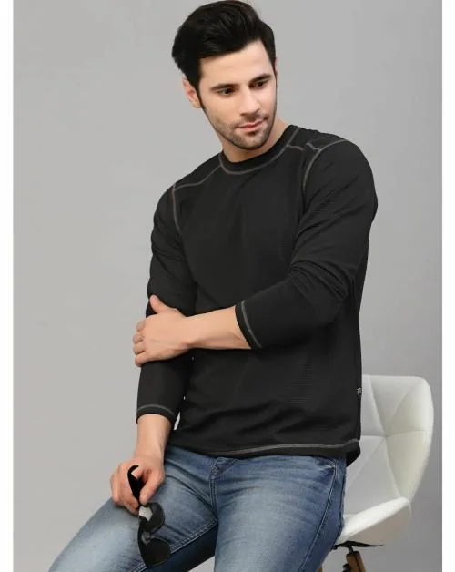 Rigo Men Black Poly Corduroy T-Shirt
