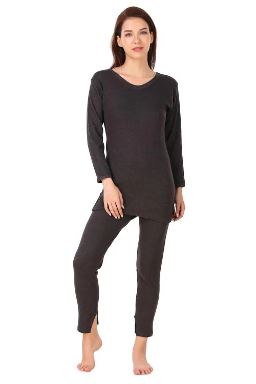 Female Parker Thermal Set | Ladies Thermal Top and Pajama Set by Inner Element