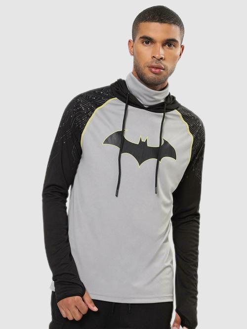 Bewakoof Men Batman Graphic Black Full-length Sleeve Hooded T-shirt