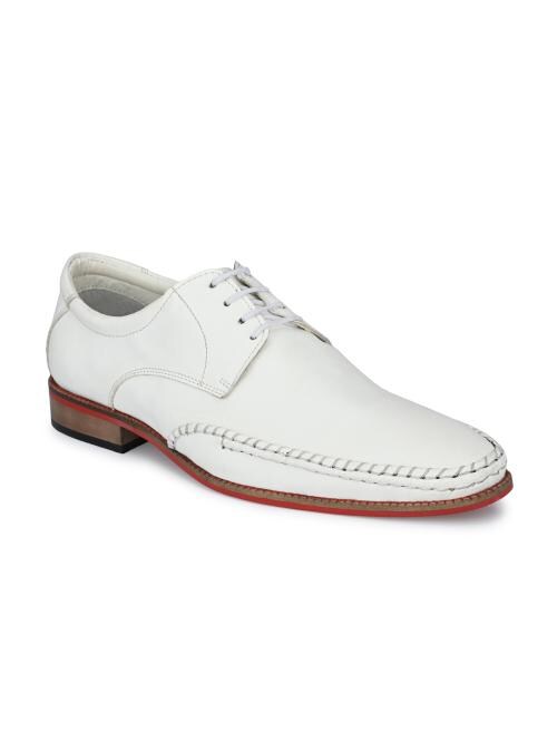 Kleat Men's White Synthetic leather Formal Shoes