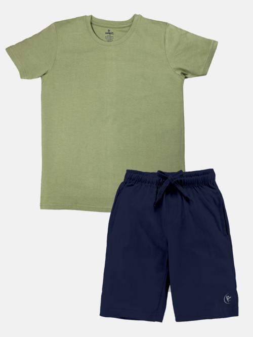 Kiddopanti Boys Solid Round Neck Tee & Knee Legth Short Set