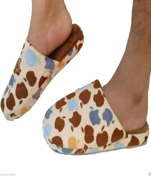 PinKit Warm Winter Slipper Socks for Men Gents Boys Colorful Slippers Cum Warm Socks for Indoor use - Soft Rubber Sole - Brown (Fits Size 7 to 9)