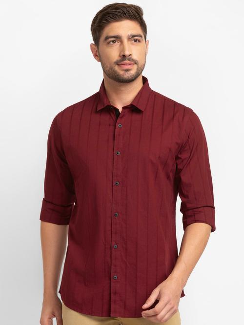 Spykar Maroon Cotton Full Sleeve Plain Shirt For Men
