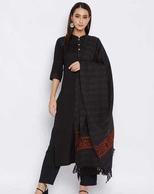 Vero Amore Women's Black Kullu Design Jacquard Shawl has a fringed border