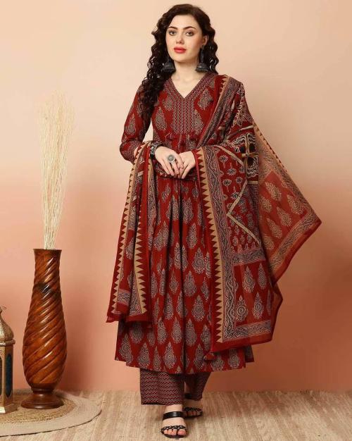 Nermosa Women Red Printed Viscose Rayon Kurta Pant And Dupatta Set| Kurta Set Women