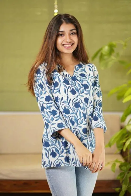 Felisia Women's Block Printed Floral Short Kurti/Top/Tunics