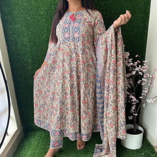 ARVI JAIN FASHIONS Women Trendy Casual/Party Wear Printed Cotton Multicolor Kurta With Pant and Dupatta