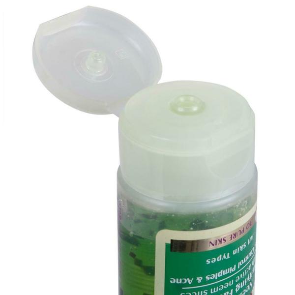 Lotus Herbals Neem & Clove Purifying Face Wash with Active Neem Slices